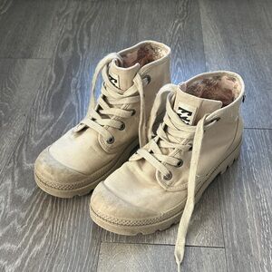 Billabong Cream Combat Boots